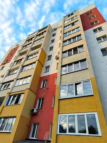 Миру вул., 55