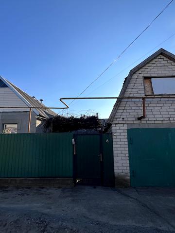 Садова вул., 8