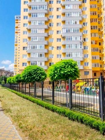 Юрія Кондратюка вул., 3