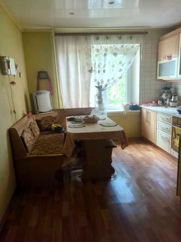 Богдана Хмельницького бульв., 17