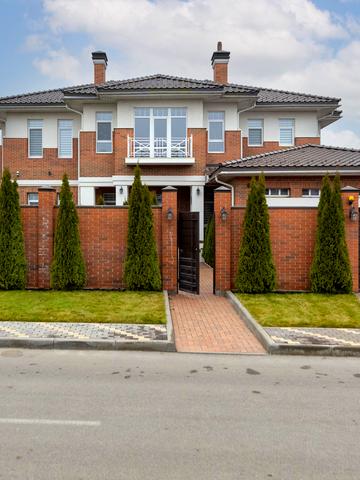 Харківська вул.