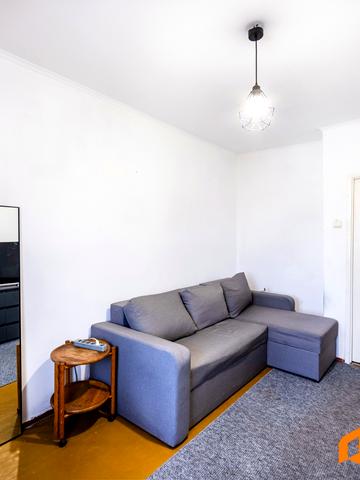 Прирічна вул., 19-В