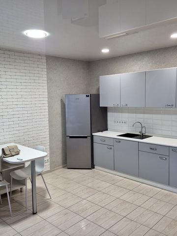 Клавдіївська вул., 40-Ж