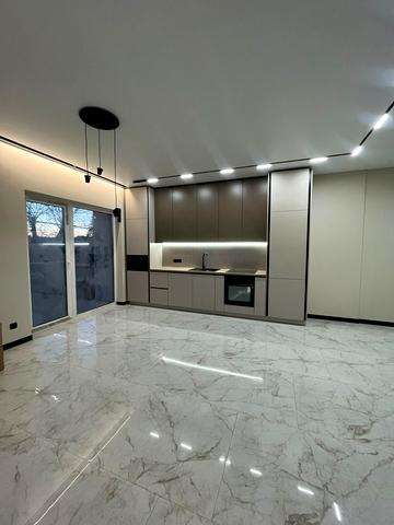 Собранецька вул., 90