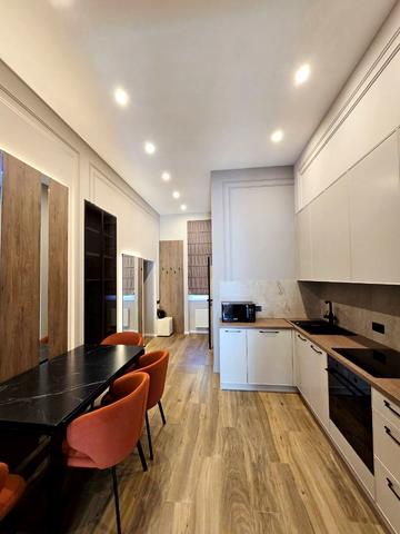 Шолом-Алейхема вул., 1