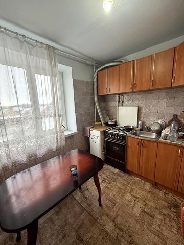 Мирогощанська вул., 3а