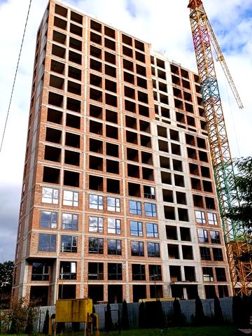 Івана Величковського вул., (Будинок 1)