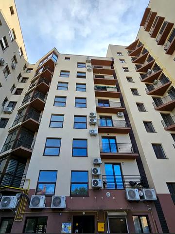 Гриневичів вул. (Богунська), 1