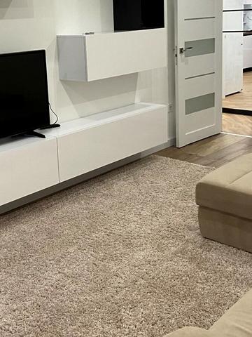 Злуки просп., 18