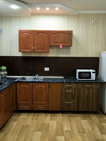 Володимира Наумовича вул. (Антонова-Овсієнка), 6