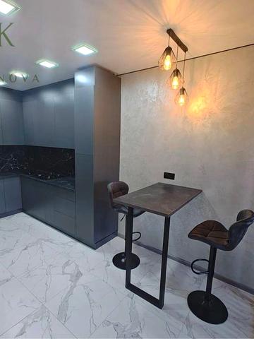 Карла Мікльоша вул., 20-Б