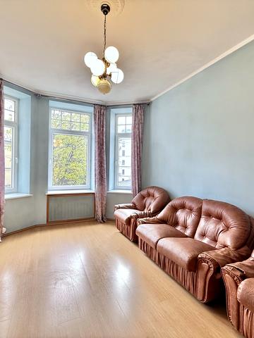 Круглоуніверситетська вул., 7