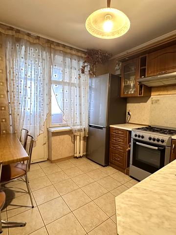 Проскурівська вул., 65