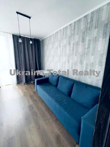 Сімї Кульженків вул. (Петра Дегтяренка), 37