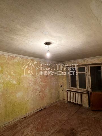 Катаєва вул., 13