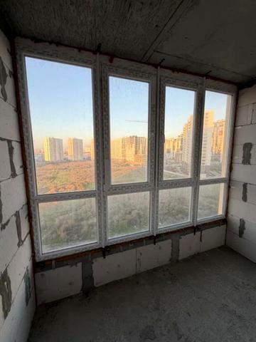 Перлинна вул., 11