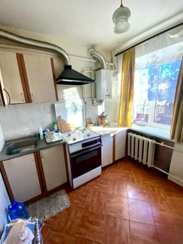 Торфяна вул., 5