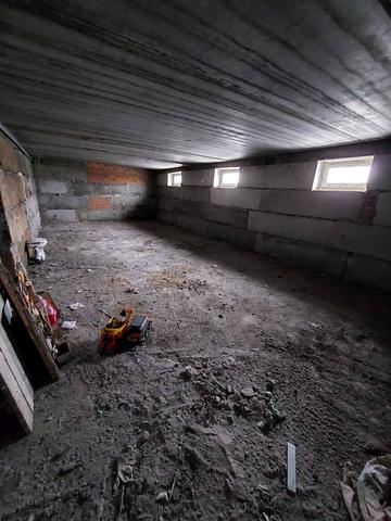 Старосільська вул., 1