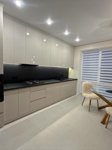 Миколи Боголюбова вул., 3