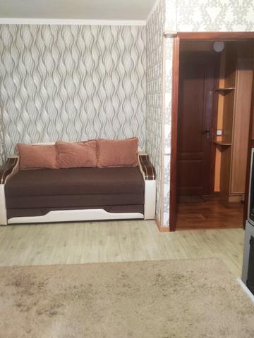 Амвросія Бучми бульв., 8