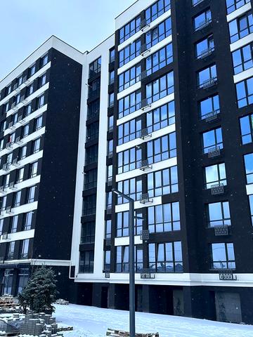 Хіміків вул., 43