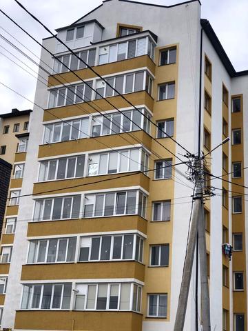 Демянів Лаз вул., 28