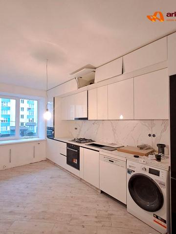 Владики Софрона Мудрого вул., 14