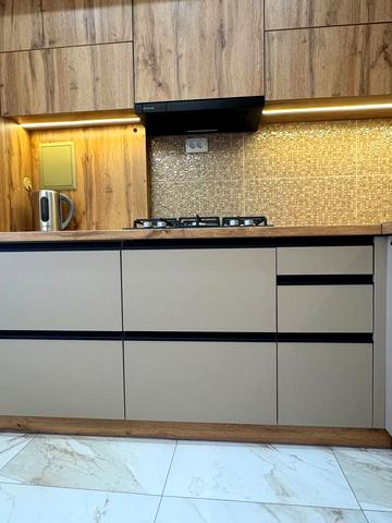 Сонячна Набережна вул. (Маршала Малиновського), 6