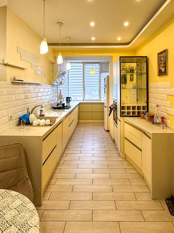 Хіміків вул., 7