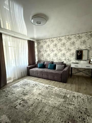 Олександра Мацієвського вул. (3-й Мікрорайон), 14