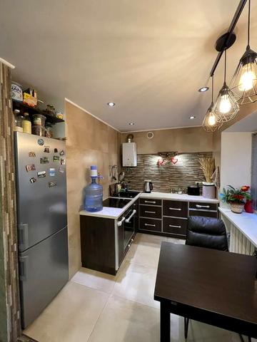 Олександра Поля просп. (Кірова), 66