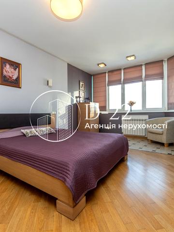 Єлизавети Чавдар вул., 5