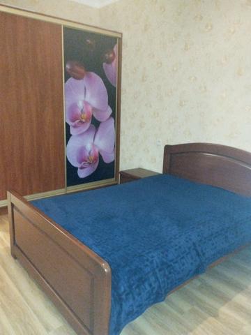 Літературна вул., 12а, к.1