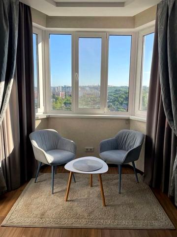 Мандриківська вул., 136