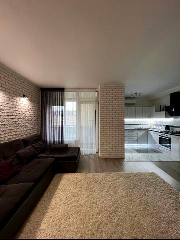 Добровольців вул. (Маршала Говорова), 10г