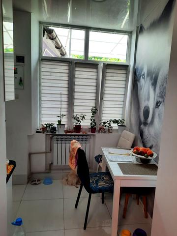 Єфімова вул., 18