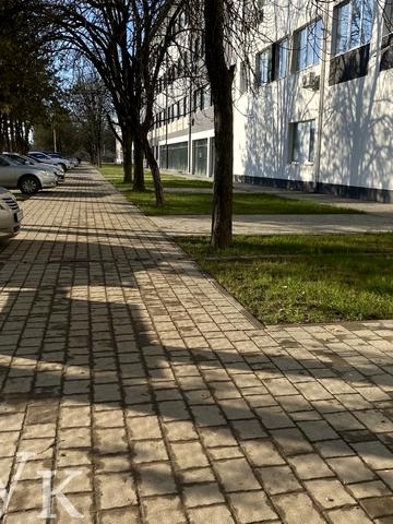 Сергія Мартина вул., 4