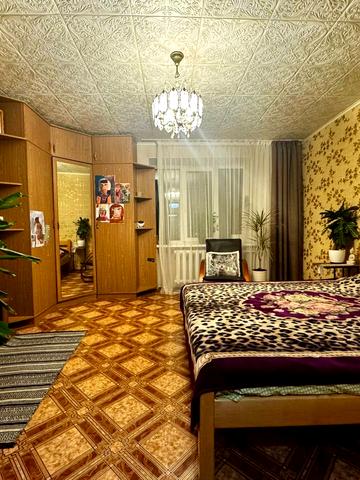 Вячеслава Чорновола вул. (Енгельса), 33