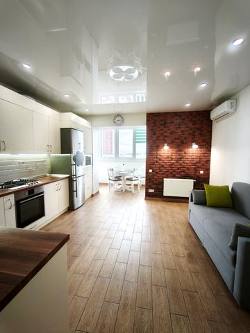 Лесі Українки бульв., 6