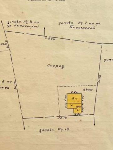 Лобанових вул. (Толстого), 12а