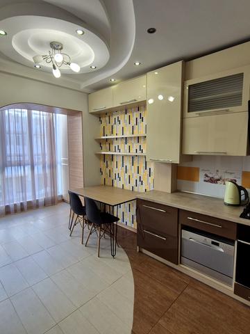 Лесі Українки вул., 19