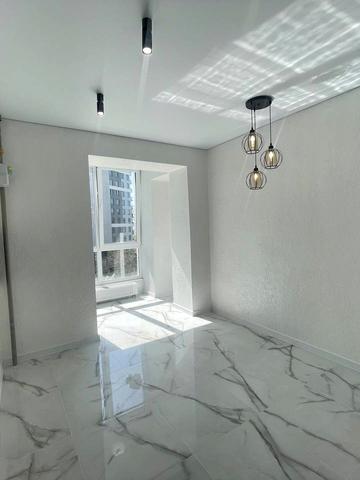 Хіміків вул., 35