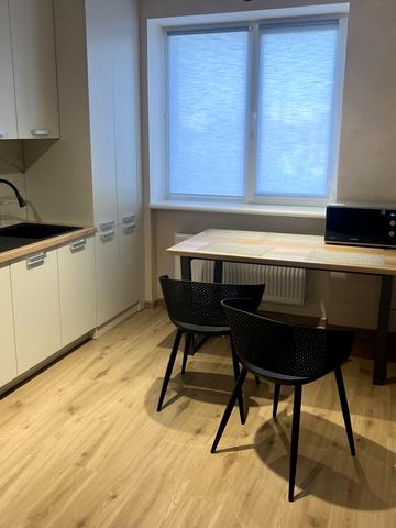 Івана Похитонова вул., 9