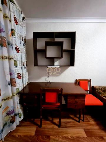 Лісний пров., 8