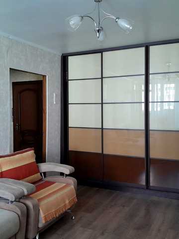 Павла Тичини просп., 6