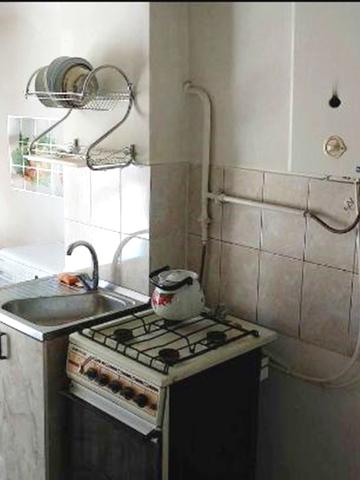 Севастопольська вул., 9