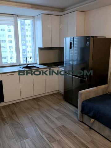 Київська вул., 249