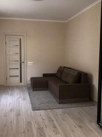 Заміська вул., 2