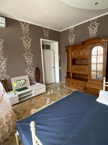 Преображенська вул., 50