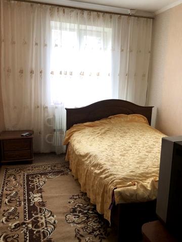 Державності вул., 30